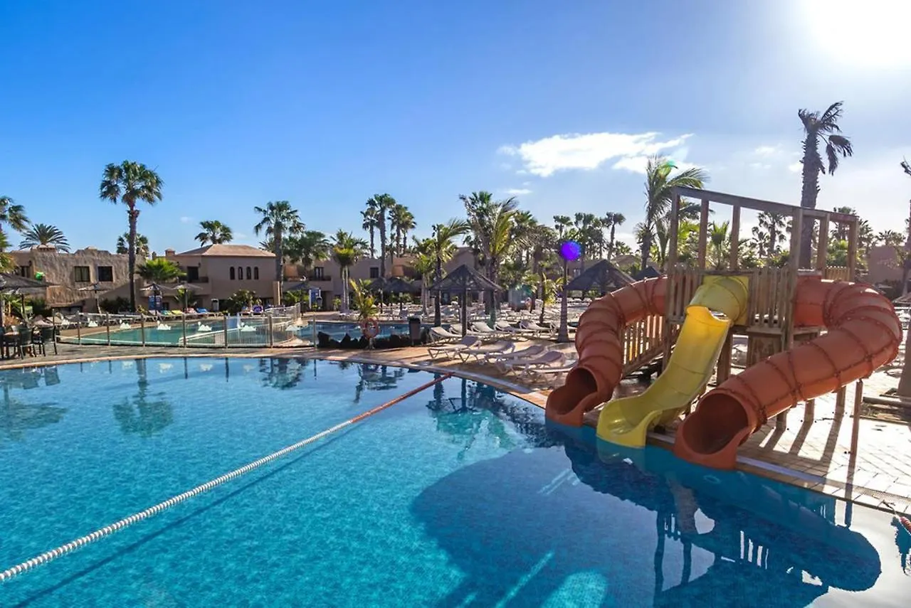 Family Apartment With Pool View - Oasis Duna Resort Corralejo Spain